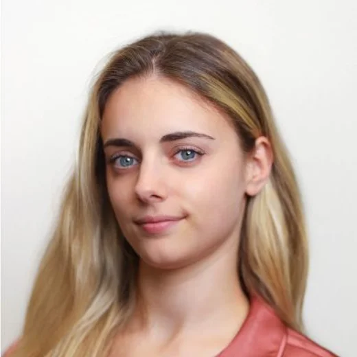 Anna — Customer Service Representative